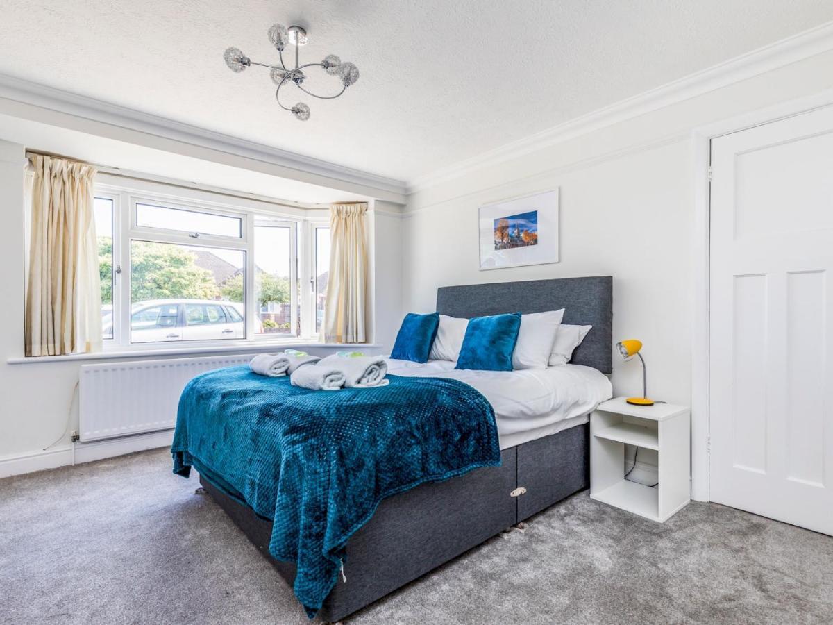 Pass The Keys Lovely Ground Floor Flat With Large Garden 치체스터 외부 사진